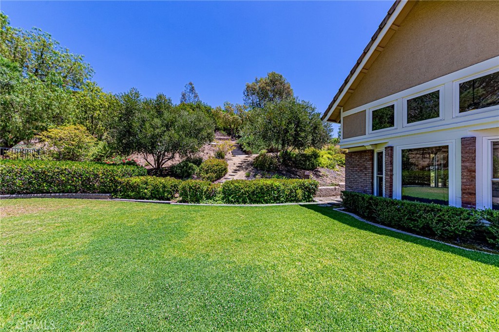 22260 Starlight Drive