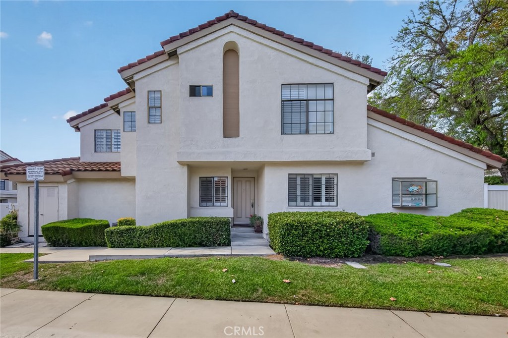 22935 Estoril Drive 6