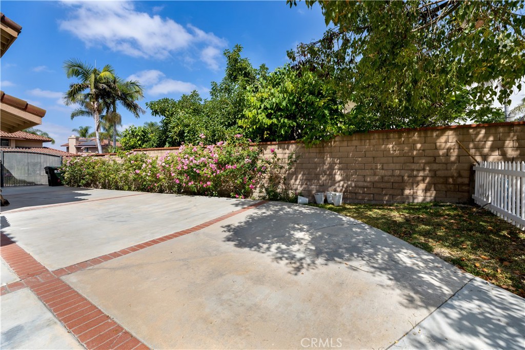 22258 Roundup Drive