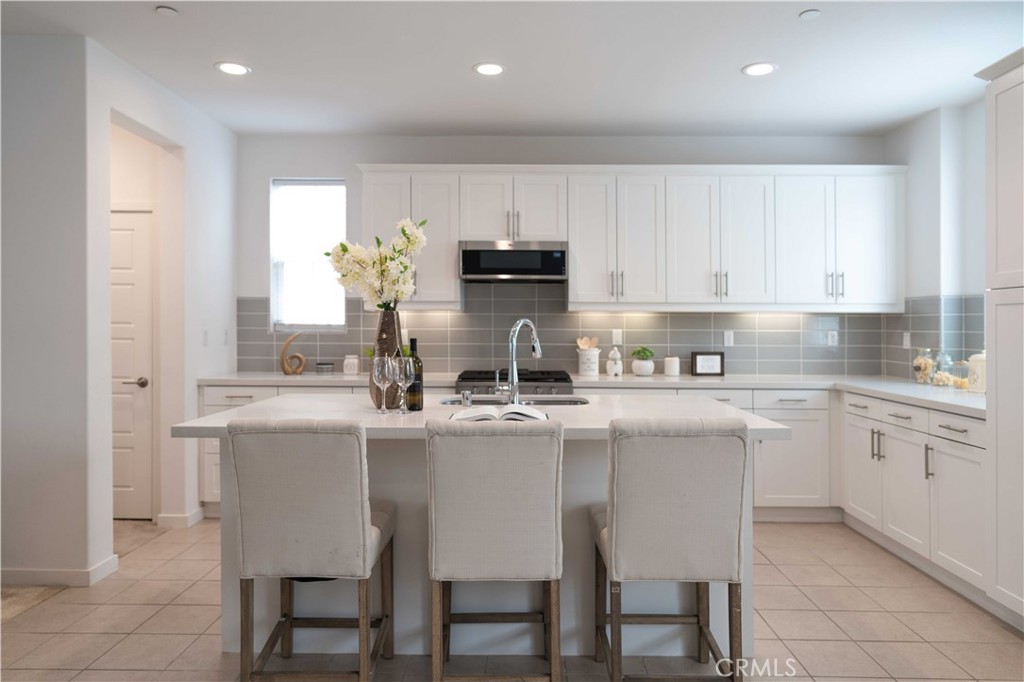 9552 Bluewater Place