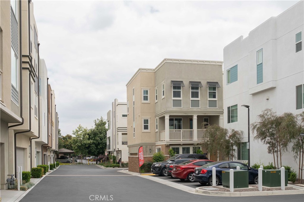 9552 Bluewater Place