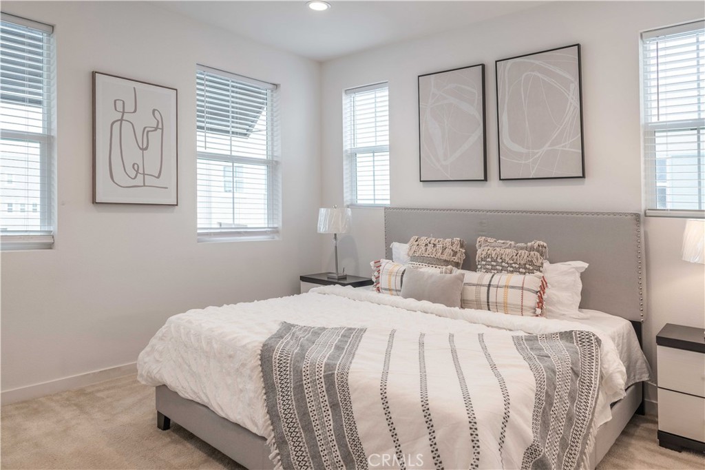 9552 Bluewater Place