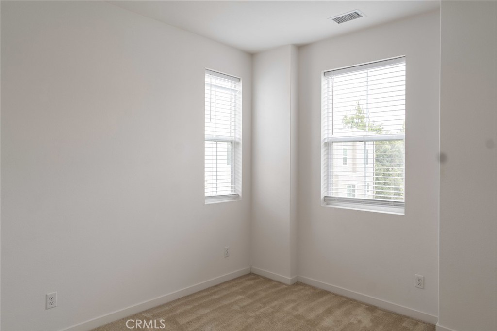 9552 Bluewater Place