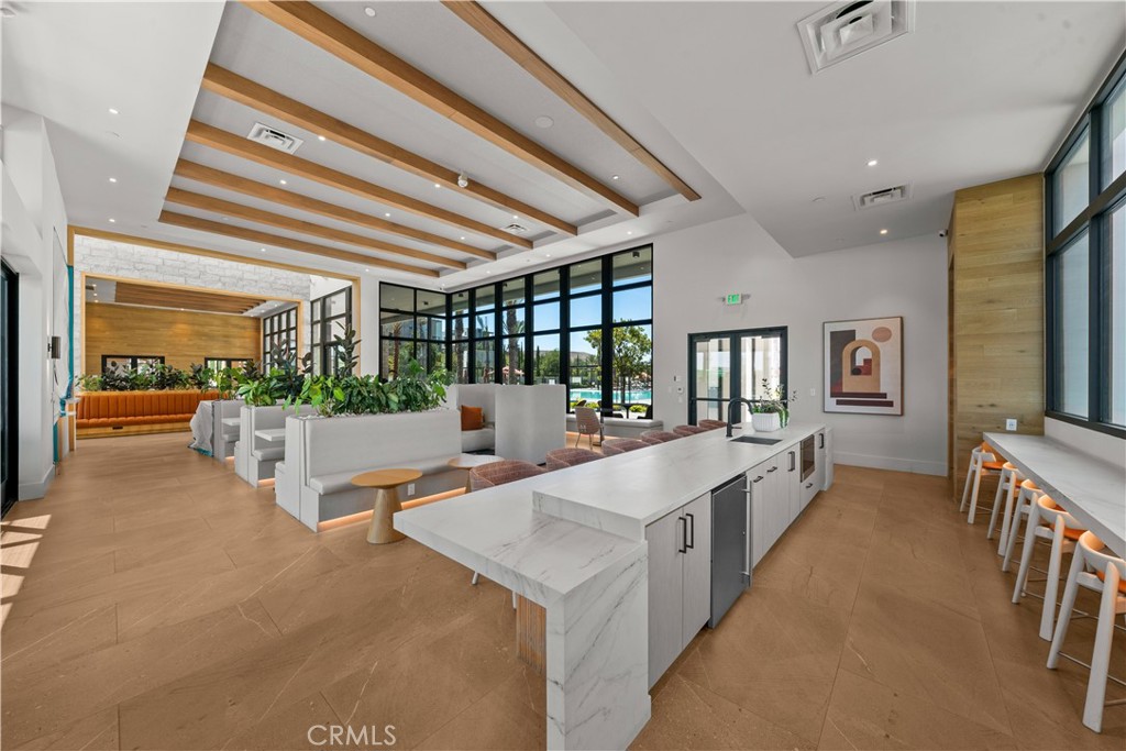 978 Poppy Court