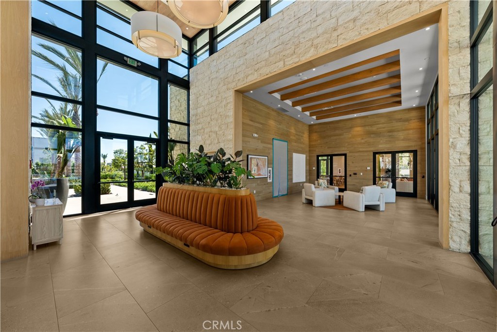 978 Poppy Court
