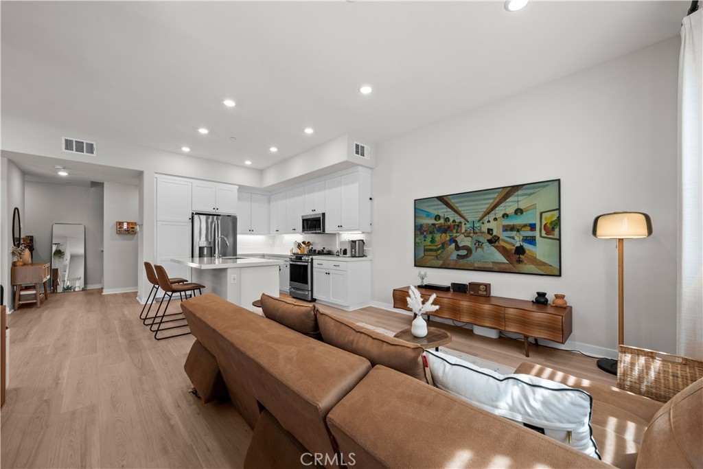 978 Poppy Court