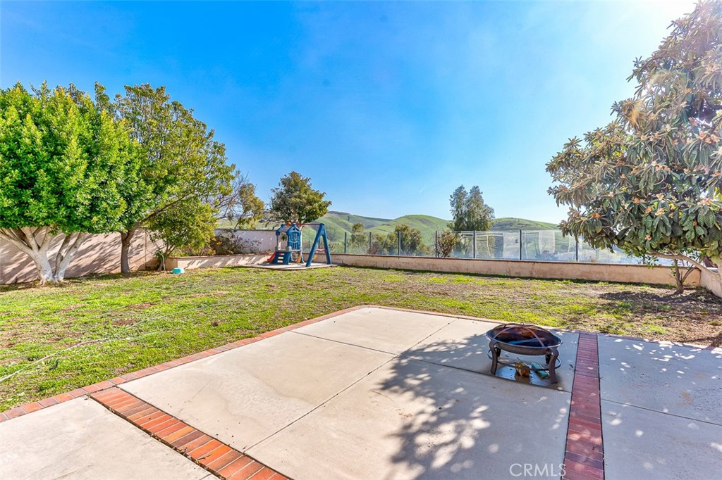 18562 Nottingham Lane