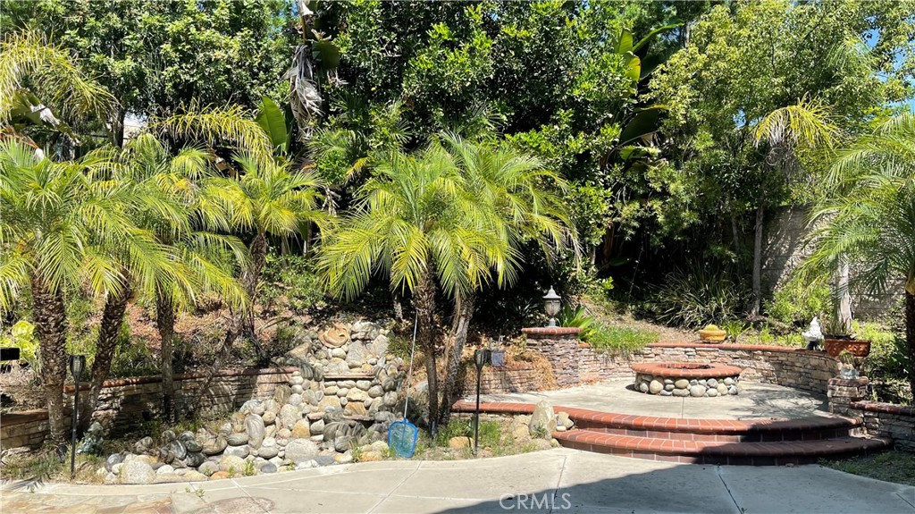 18 Sycamore Canyon Drive