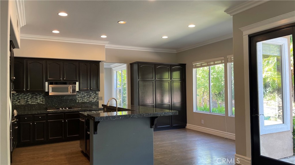 18 Sycamore Canyon Drive