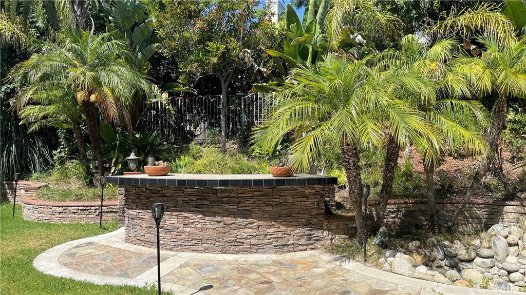 18 Sycamore Canyon Drive