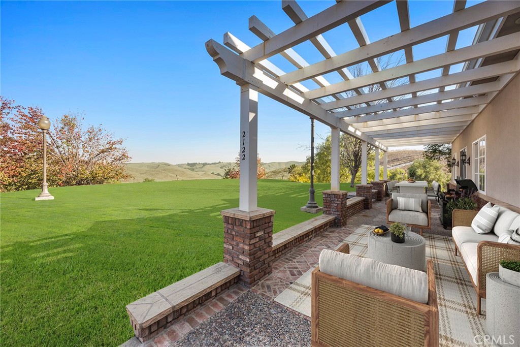2112 Indian Creek Road