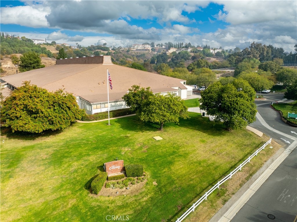 2112 Indian Creek Road