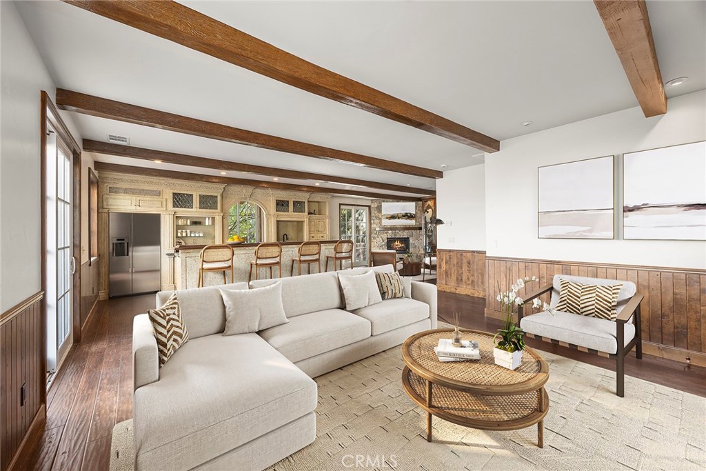 2112 Indian Creek Road