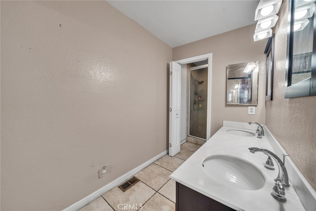 230 Bethany Road 127
