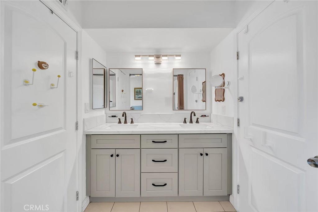 24409 Penrose Court