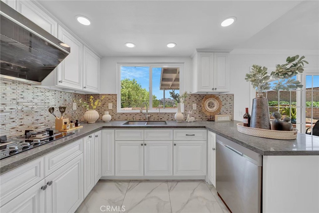 24409 Penrose Court