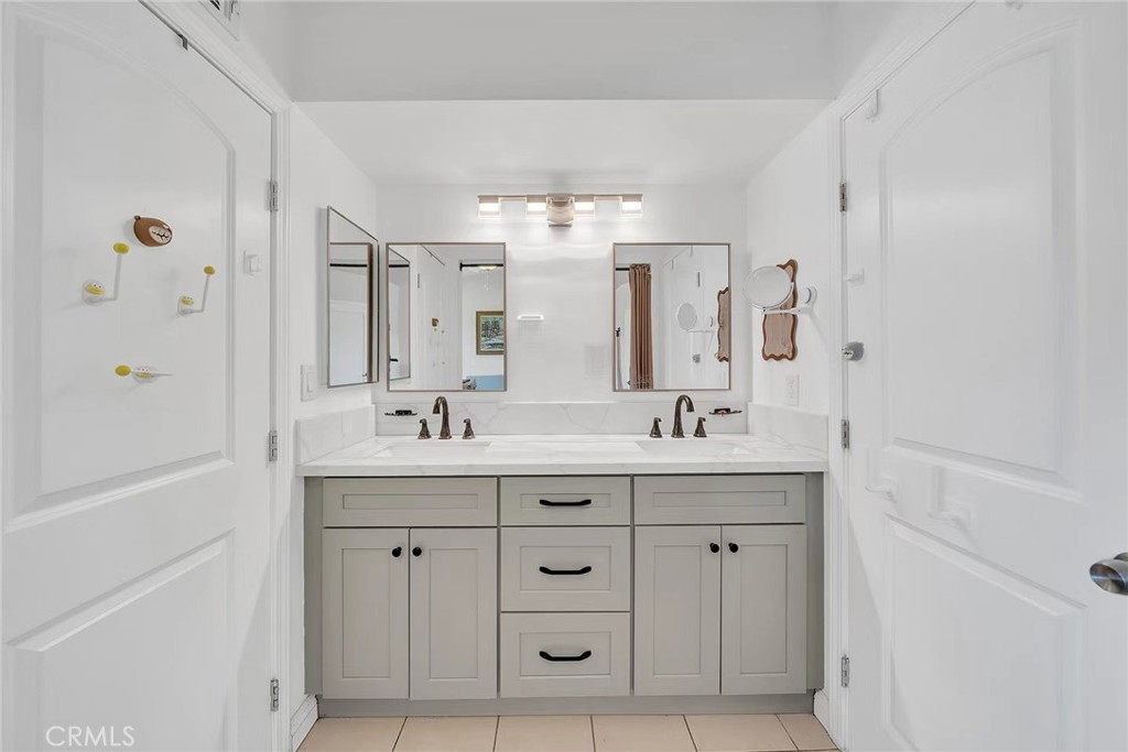 24409 Penrose Court