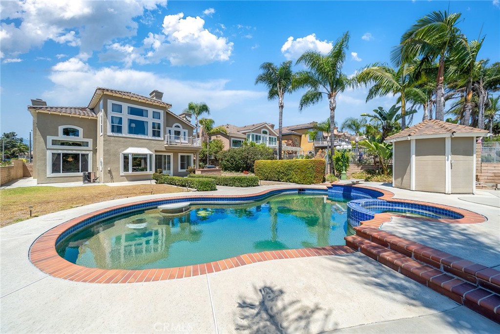 18142 Wellington Lane