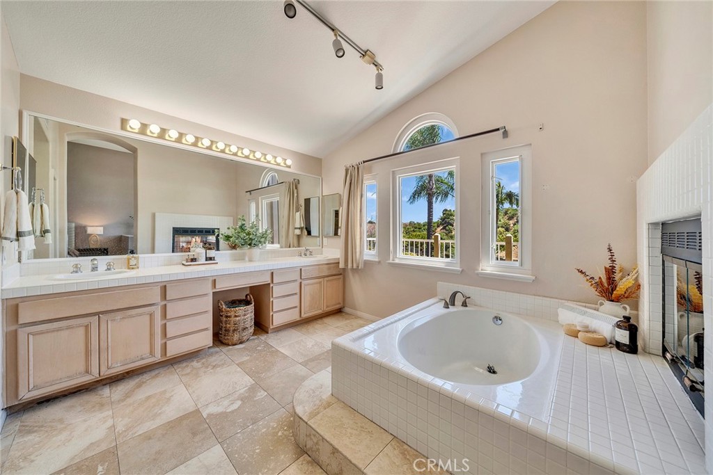 18142 Wellington Lane