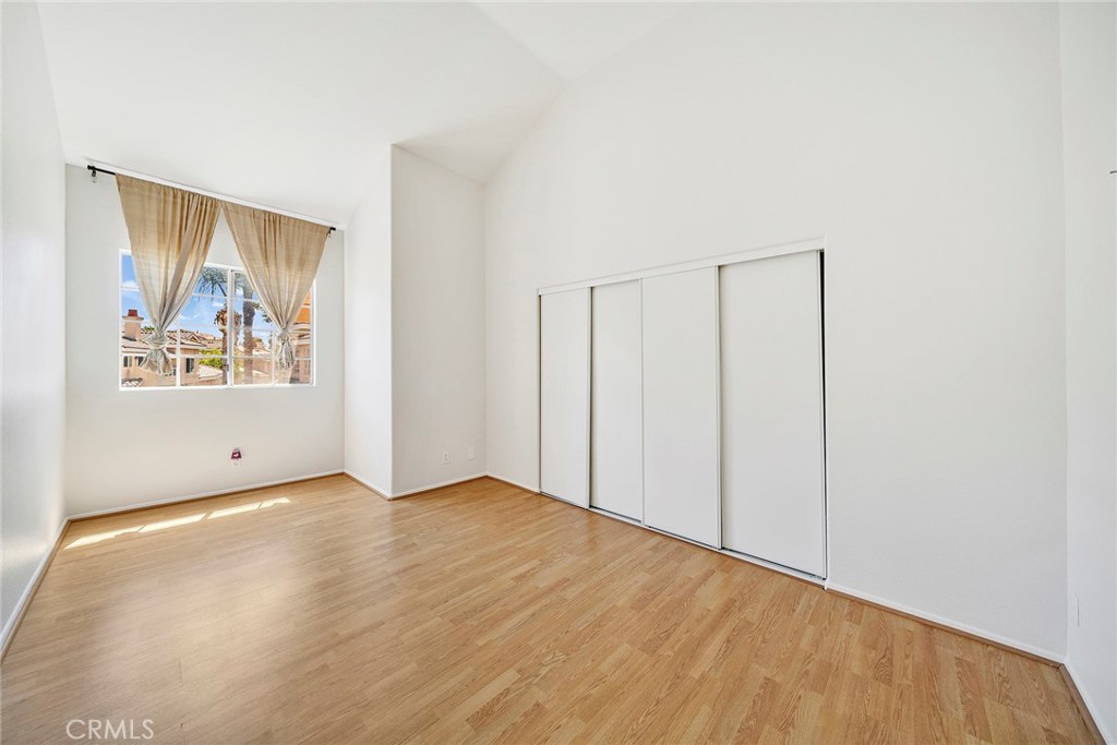 27945 Via Ambrosa