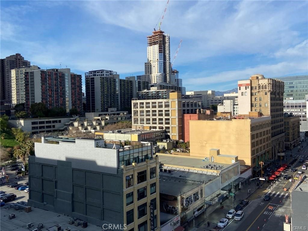 400 S Broadway 1704