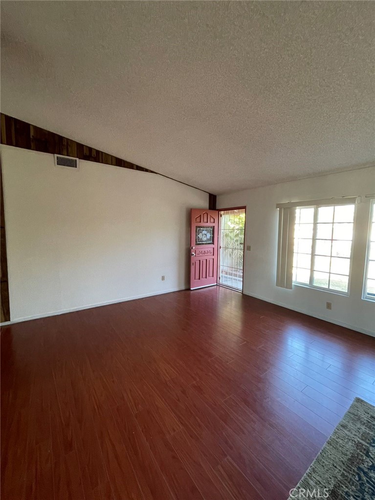 1829 Nausika Avenue