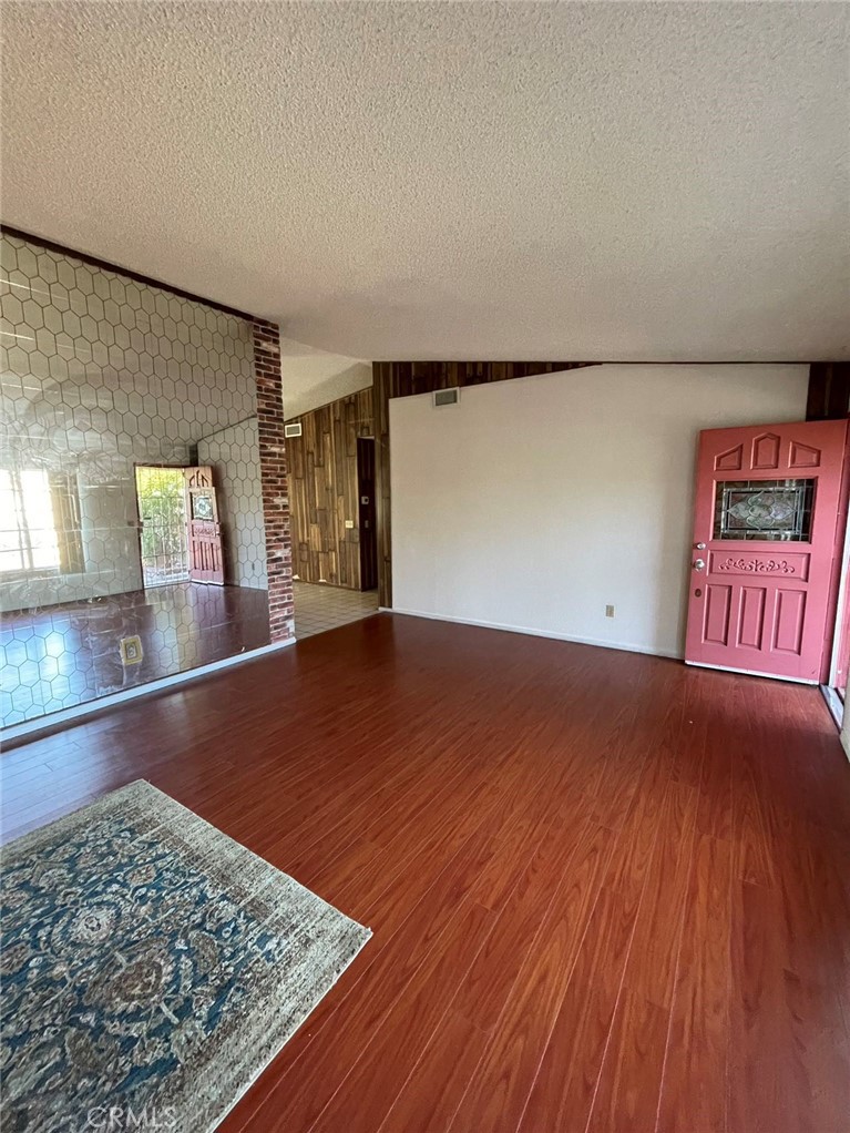 1829 Nausika Avenue
