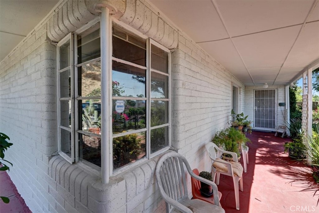 1243 Loma Vista Street