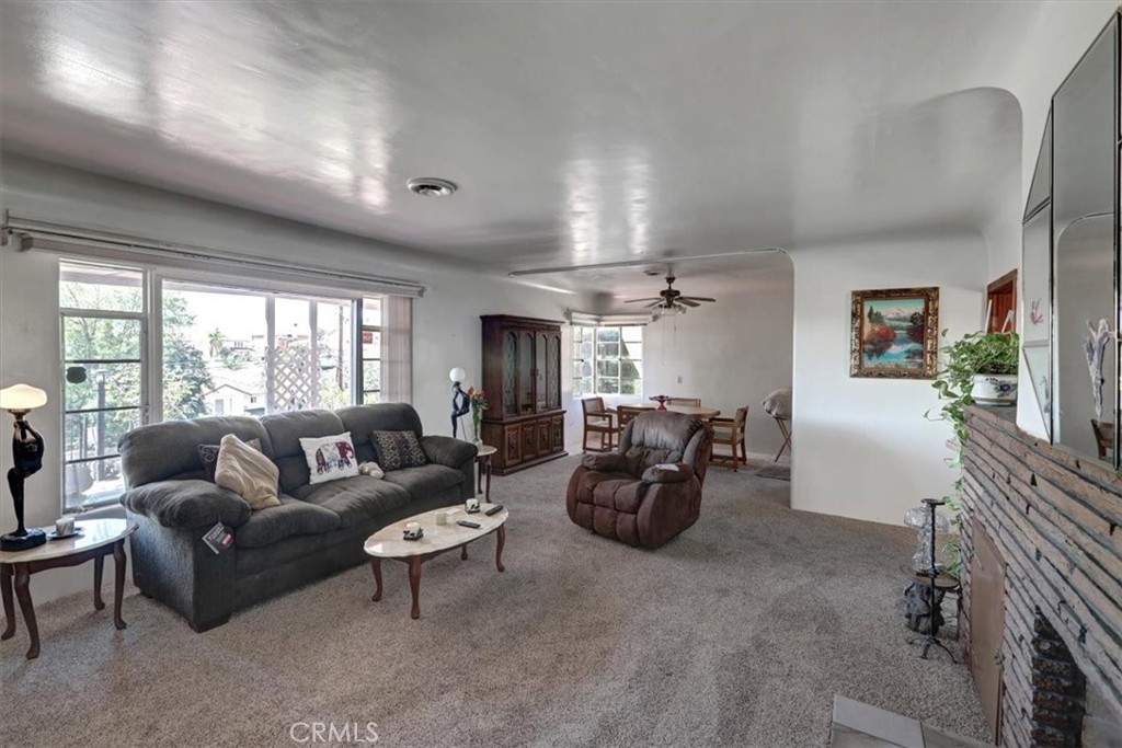 1243 Loma Vista Street