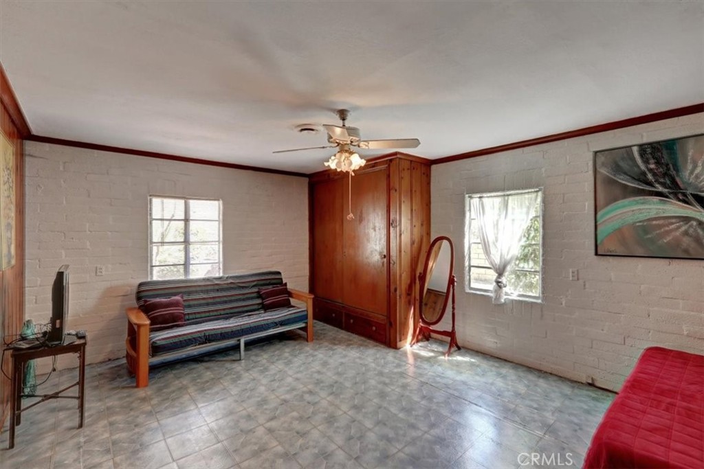 1243 Loma Vista Street