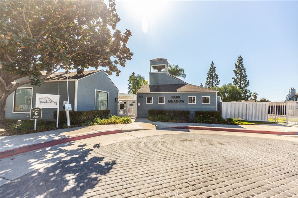 7312 Quill Drive 13