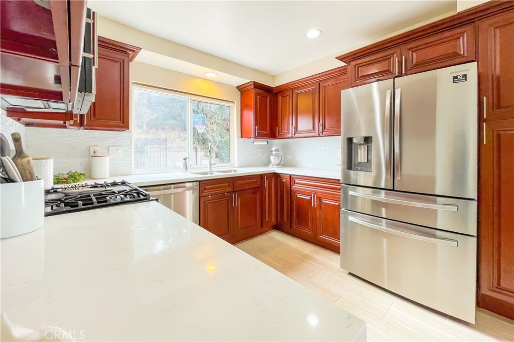 19136 Castlebay Lane