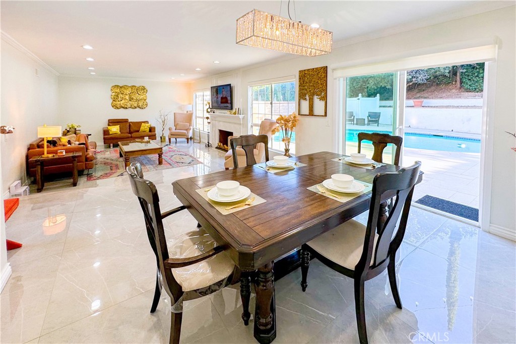 19136 Castlebay Lane