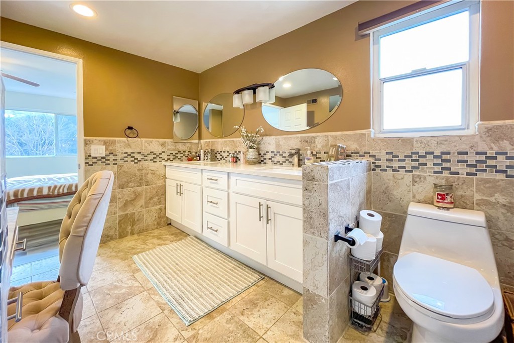 19136 Castlebay Lane
