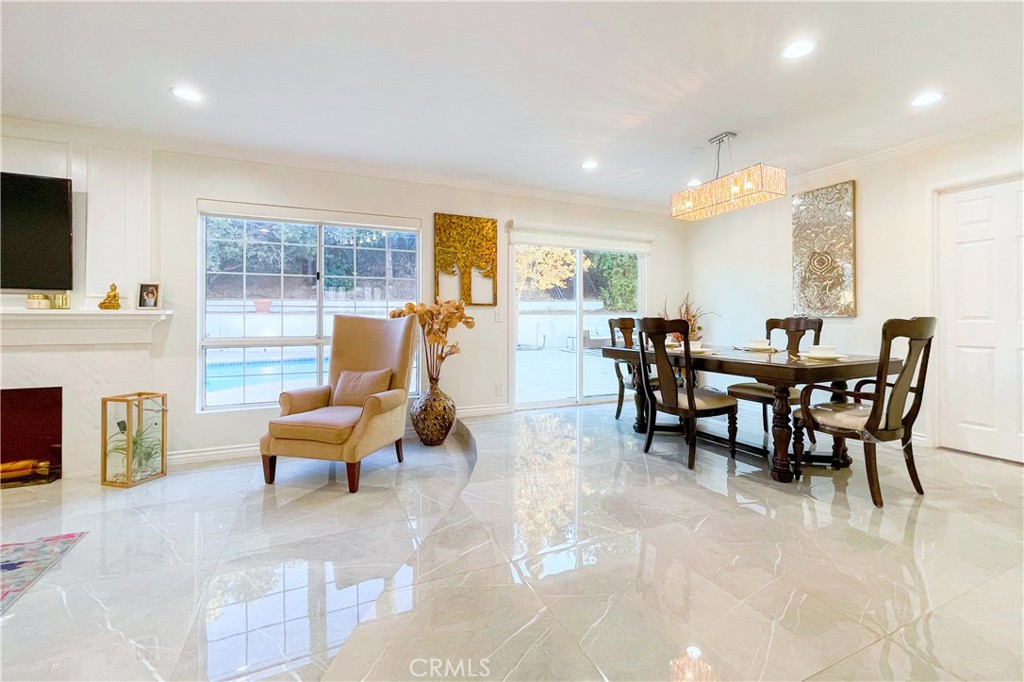 19136 Castlebay Lane