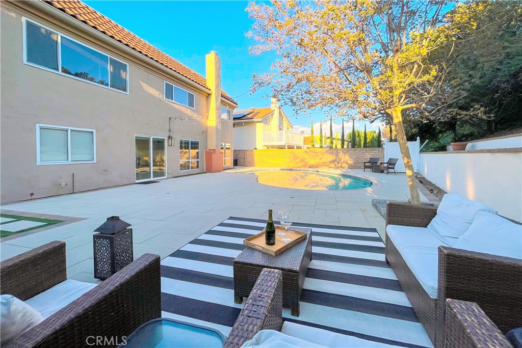 19136 Castlebay Lane
