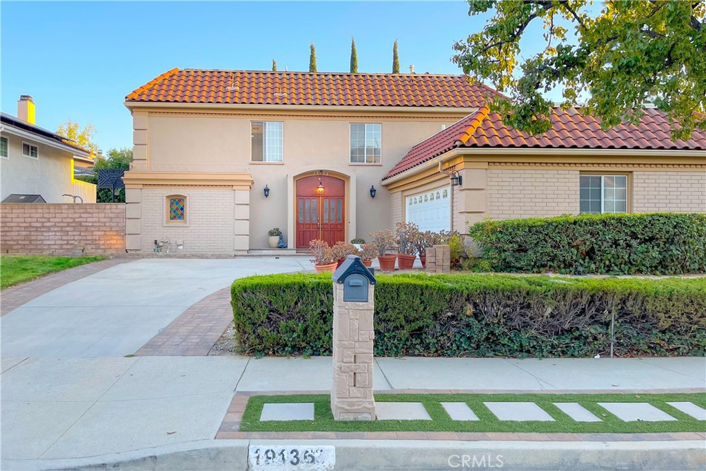 19136 Castlebay Lane