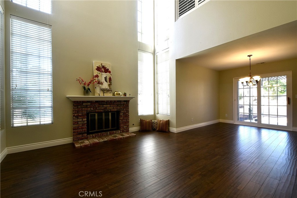13567 Crescent Hill Drive