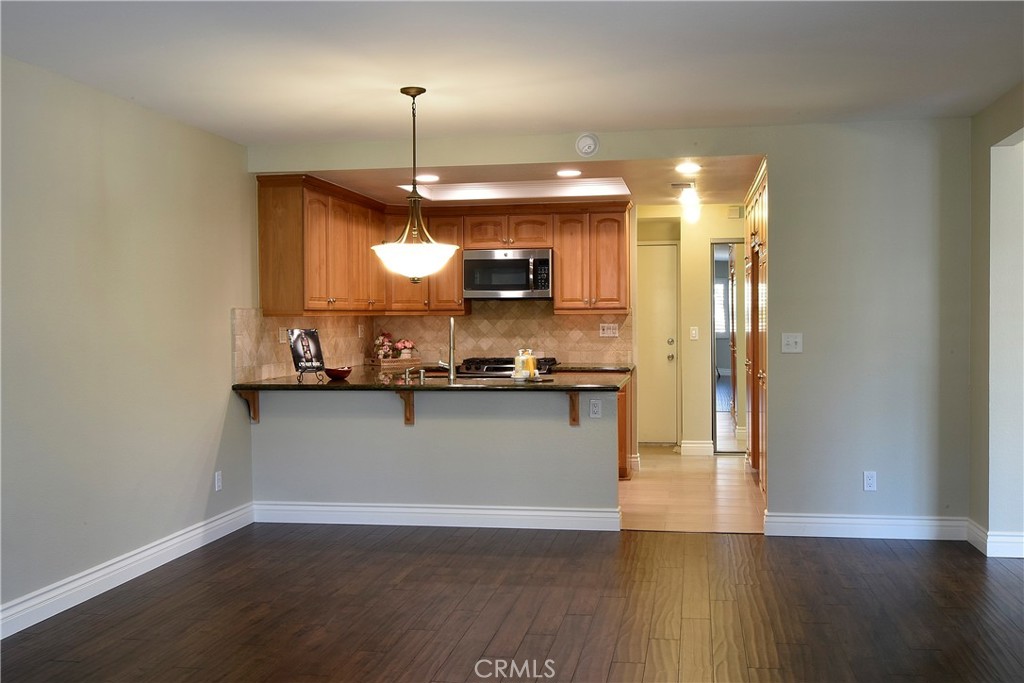 13567 Crescent Hill Drive