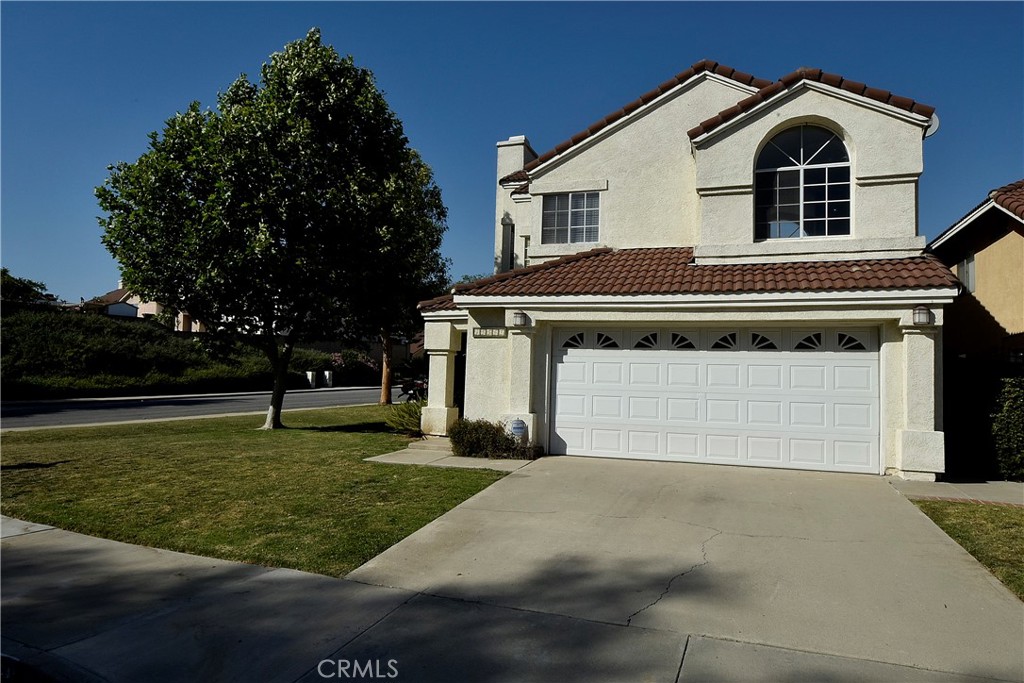 13567 Crescent Hill Drive