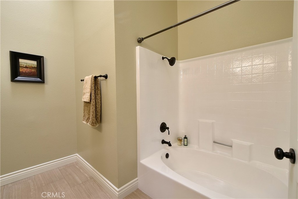 13567 Crescent Hill Drive