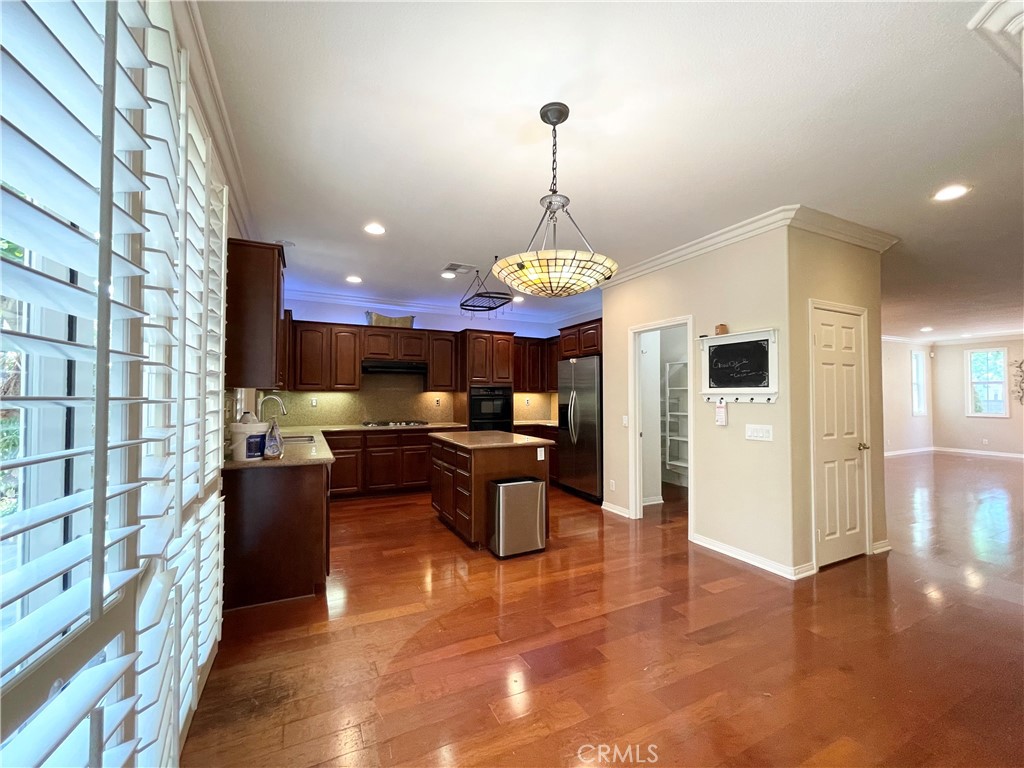 16 Rosenblum