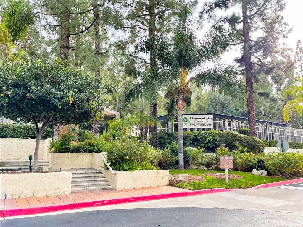 22725 Lakeway Drive 390