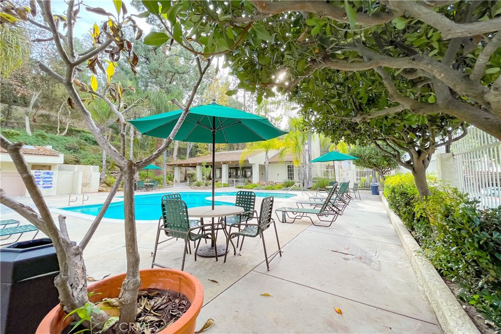 22725 Lakeway Drive 390