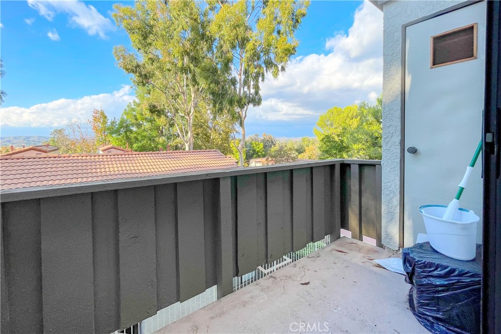 22725 Lakeway Drive 390