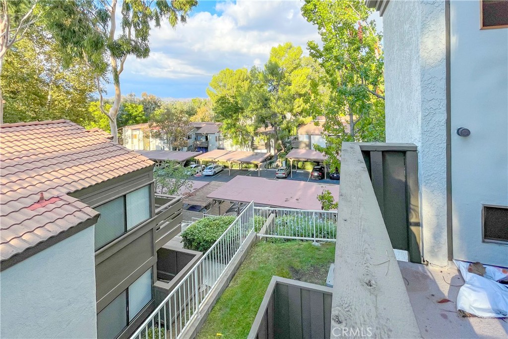 22725 Lakeway Drive 390