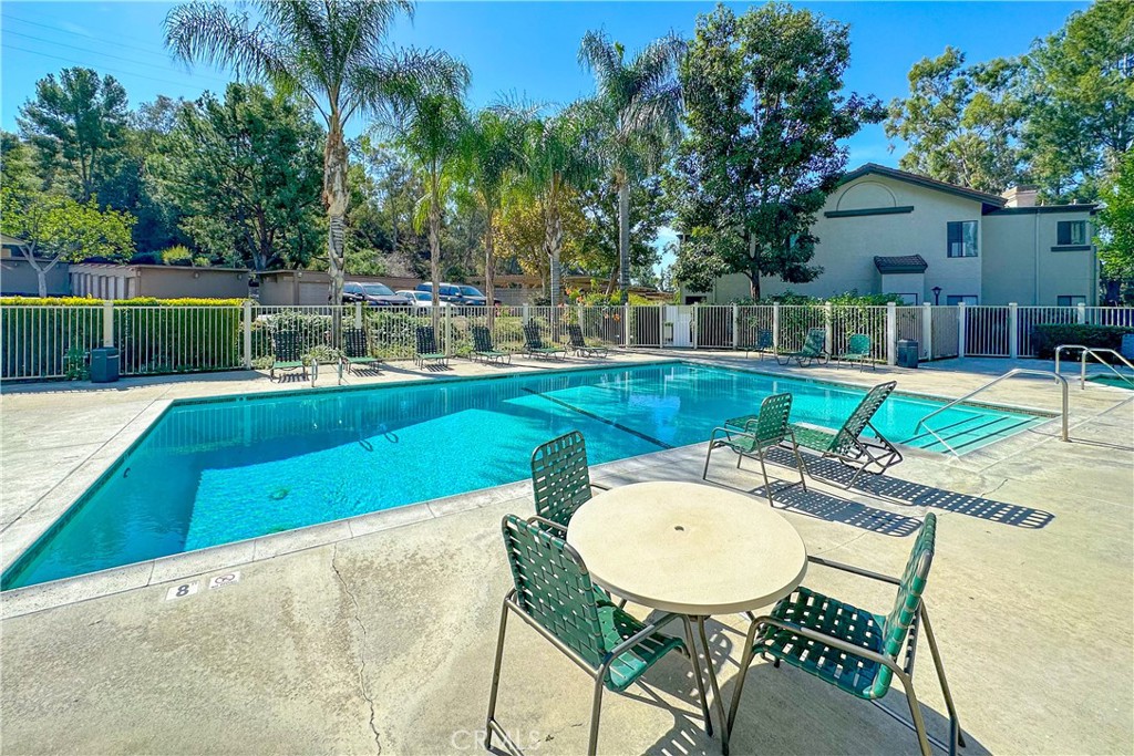 22725 Lakeway Drive 390
