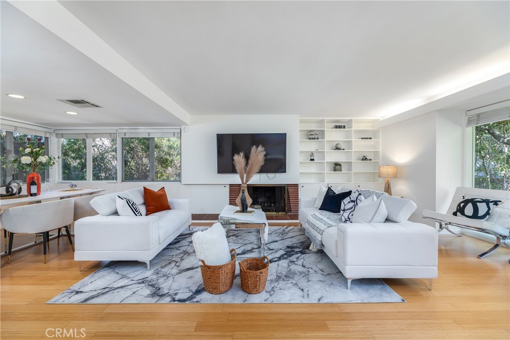 2620 Huntington Drive