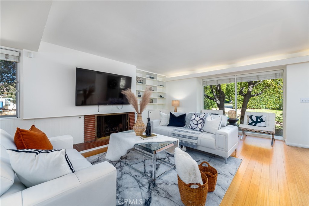 2620 Huntington Drive