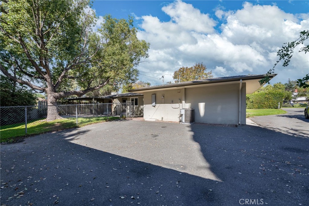 2620 Huntington Drive